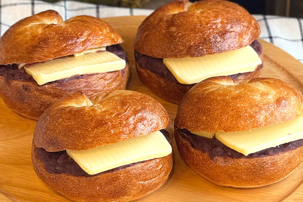 Nama Bagel An Butter
