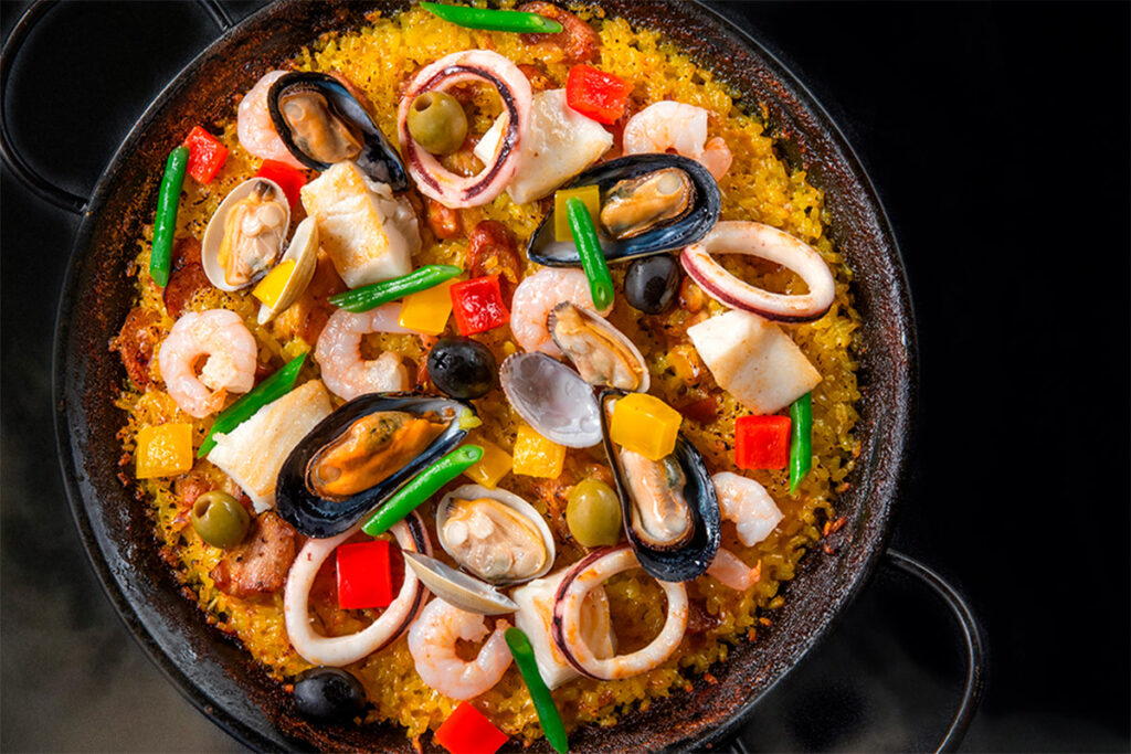 Seafood paella