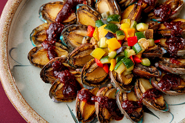 abalone with spicy sauce in July